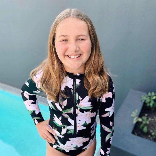 Girl's Clothing black / adult-S Long Sleeve Swimwear